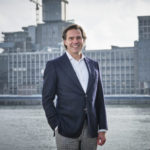 (C) Roel Dijkstra Fotografie / Foto : Fred Libochant

Rotterdam / Mike Hoogveld