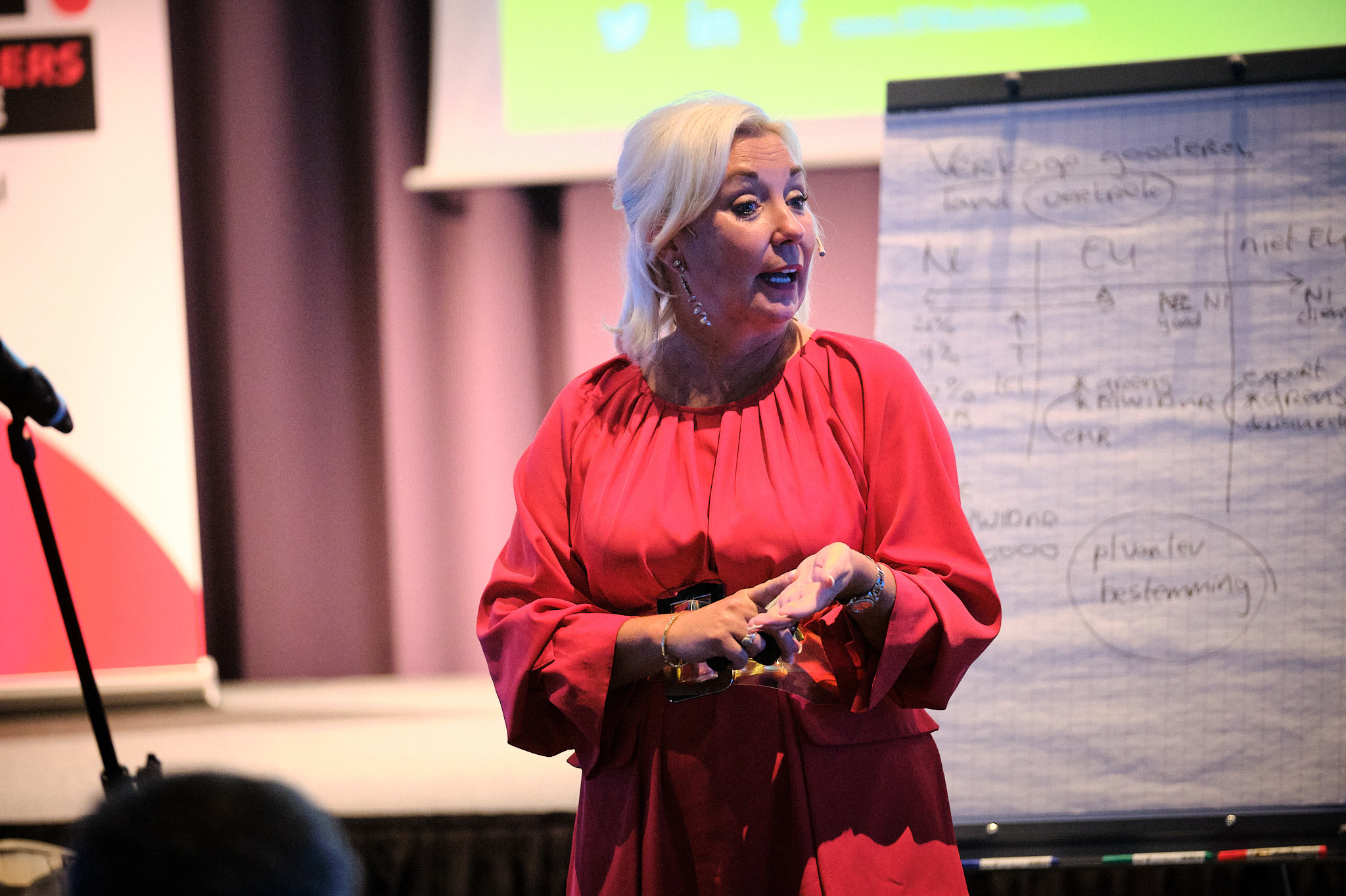 (C) Roel Dijkstra Fotografie / Foto : Fred Libochant

Oegstgeest / de Nationale Administrateursdag