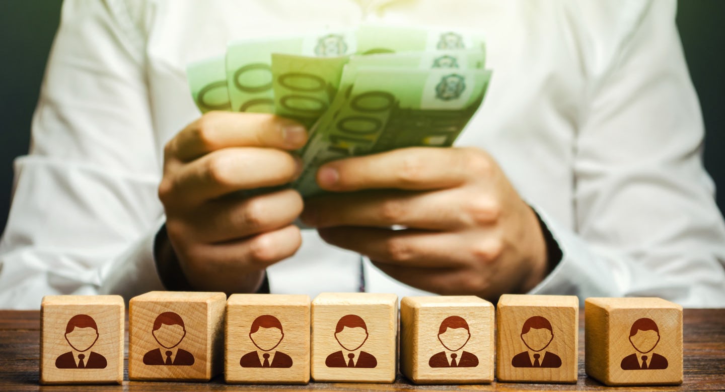 Verdien je genoeg, of te weinig? Zoveel krijg je als business controller in 2026