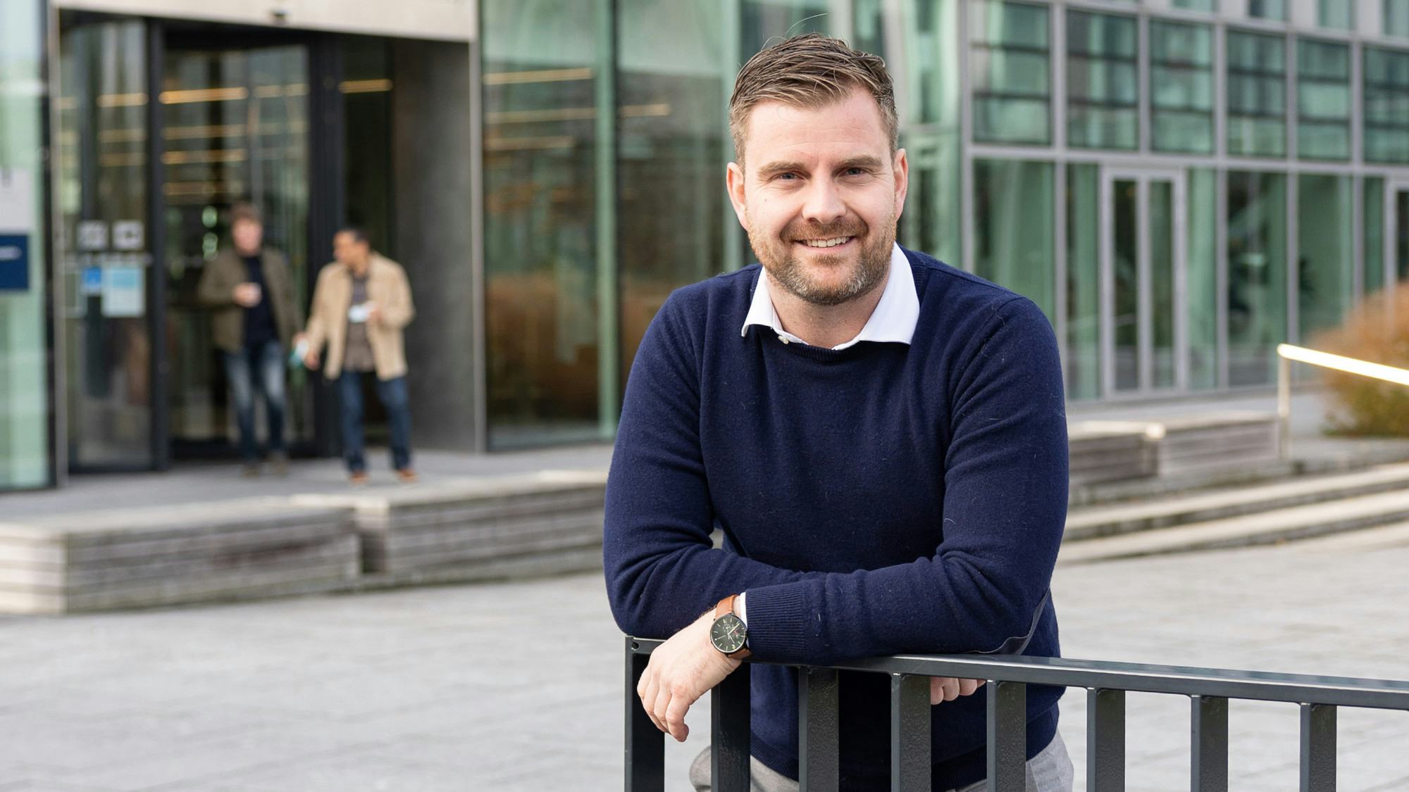 Young professional Rogier Zomer: 'Wees proactief, wees kritisch en vraag door'