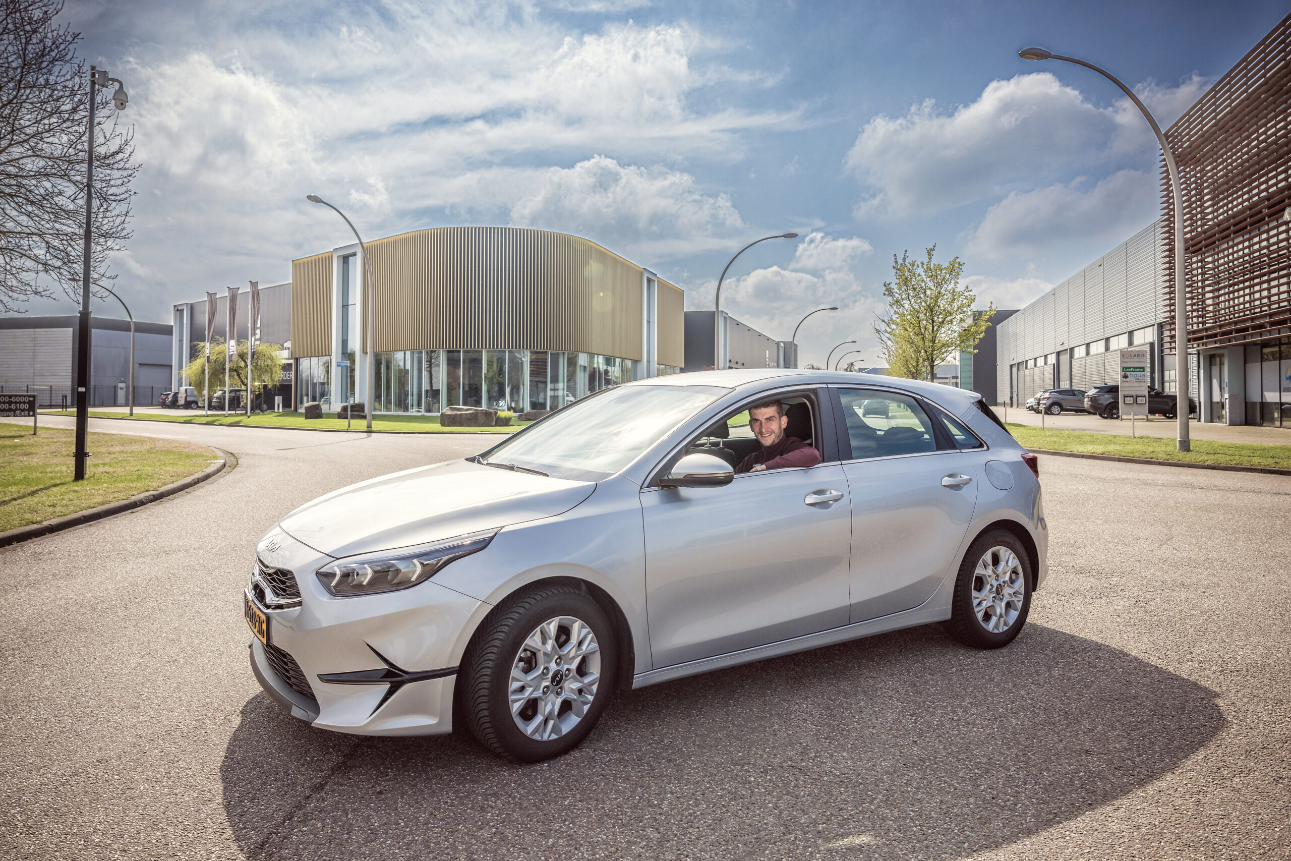 'Een tijdelijke leaseauto hoeft geen hoge kostenpost te zijn'