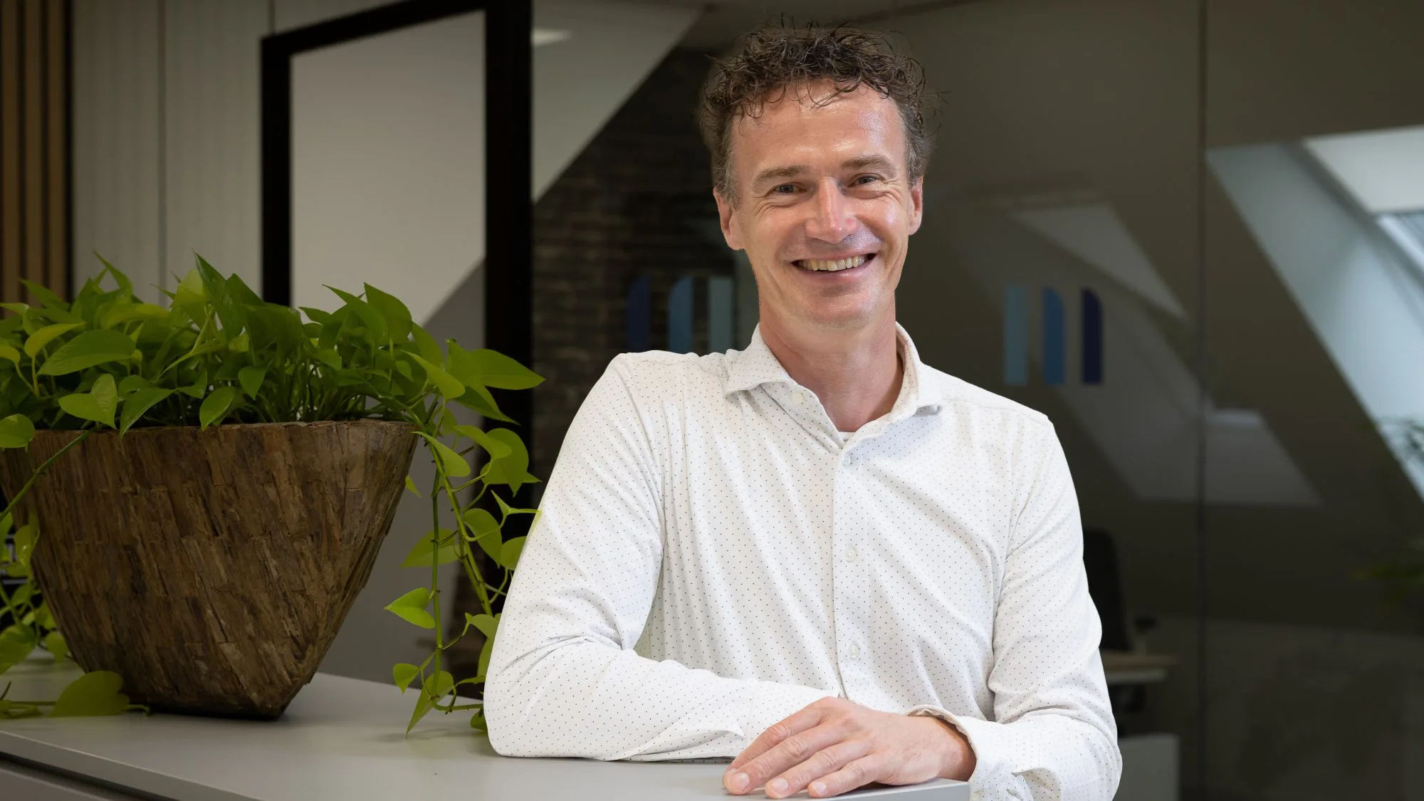 Rob Hennekam, directeur bedrijfsvoering en financiën Midglas